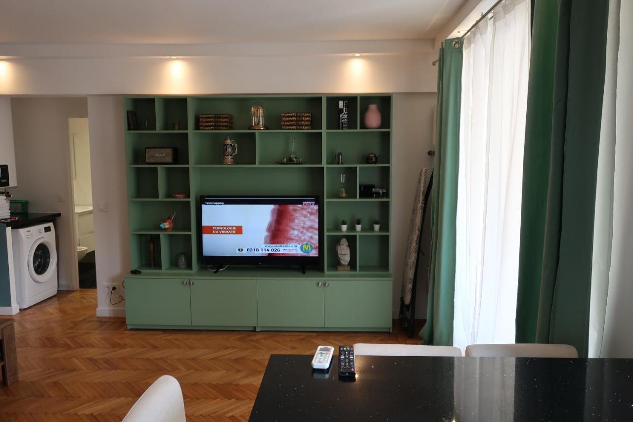 Central 2 Apartment Craiova Bagian luar foto